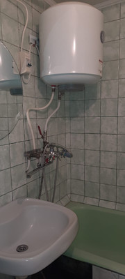 Продам двухкомнатную (2-комн.) квартиру, Стахановская ул, 32, Массандра пгт