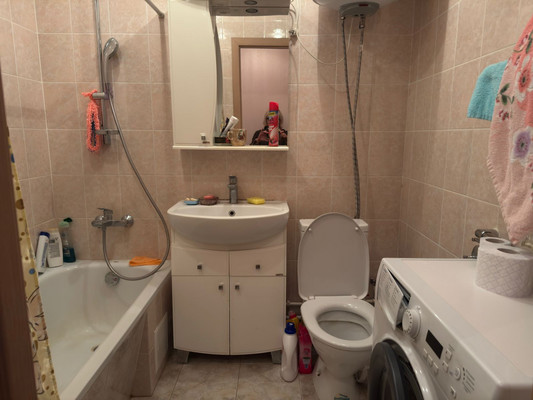 Продам однокомнатную (1-комн.) квартиру, Жуковского ул, 25, Липецк г