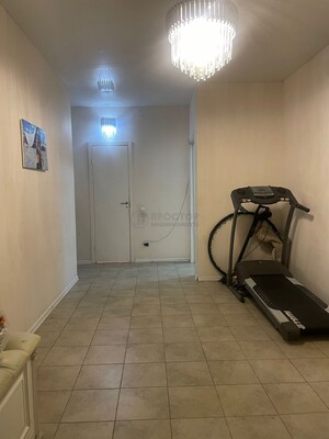 Продам трехкомнатную (3-комн.) квартиру, Литературный (Пригород Лесное мкр.) б-р, 7, Мисайлово д