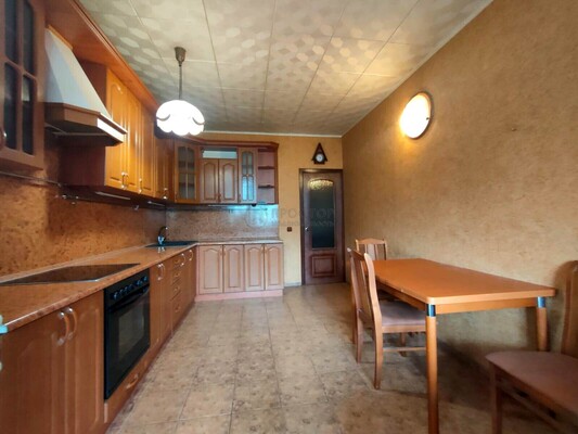 Продам двухкомнатную (2-комн.) квартиру, Ленинградское ш, 52Б, Москва г