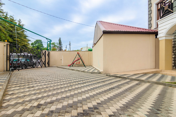 Продам однокомнатную (1-комн.) квартиру, Виноградная ул, 116кА, Беранда с