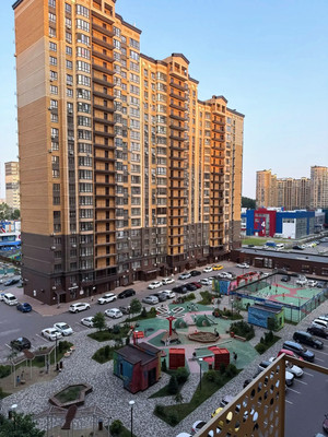 Продам трехкомнатную (3-комн.) квартиру, им. Григория Булгакова ул, 16, Краснодар г