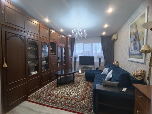 Продам трехкомнатную (3-комн.) квартиру, Шибанкова ул, 92, Наро-Фоминск г