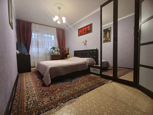 Продам трехкомнатную (3-комн.) квартиру, Шибанкова ул, 92, Наро-Фоминск г