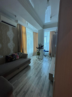 Продам двухкомнатную (2-комн.) квартиру, Молодогвардейская (Хостинский р-н) ул, 2/30, Сочи г