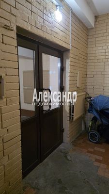 Продам двухкомнатную (2-комн.) квартиру, Новоизмайловский пр-кт, 3, Санкт-Петербург г