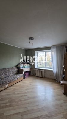 Продам двухкомнатную (2-комн.) квартиру, Новоизмайловский пр-кт, 3, Санкт-Петербург г