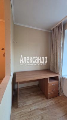 Продам двухкомнатную (2-комн.) квартиру, Новоизмайловский пр-кт, 3, Санкт-Петербург г