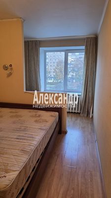 Продам двухкомнатную (2-комн.) квартиру, Новоизмайловский пр-кт, 3, Санкт-Петербург г