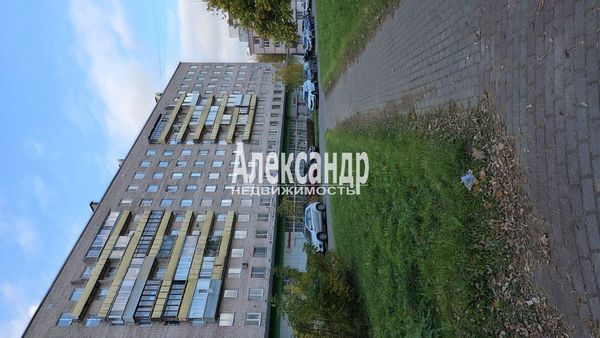 Продам двухкомнатную (2-комн.) квартиру, Новоизмайловский пр-кт, 3, Санкт-Петербург г