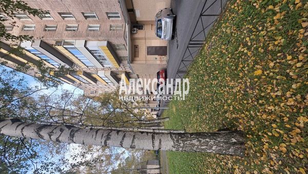 Продам двухкомнатную (2-комн.) квартиру, Новоизмайловский пр-кт, 3, Санкт-Петербург г