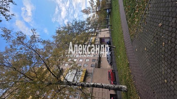 Продам двухкомнатную (2-комн.) квартиру, Новоизмайловский пр-кт, 3, Санкт-Петербург г