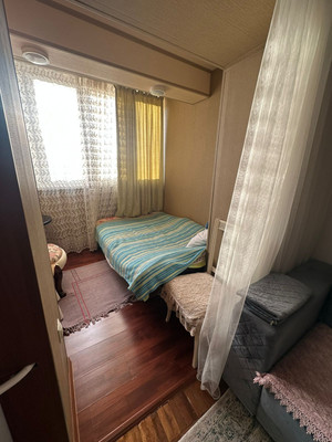 Продам трехкомнатную (3-комн.) квартиру, Тырныаузский проезд, 3, Нальчик г