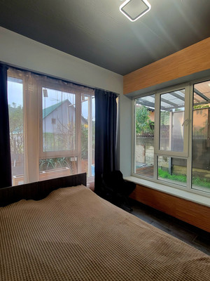 Продам трехкомнатную (3-комн.) квартиру, Яблочная ул, 44, Черешня с