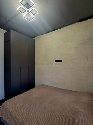 Продам трехкомнатную (3-комн.) квартиру, Яблочная ул, 44, Черешня с