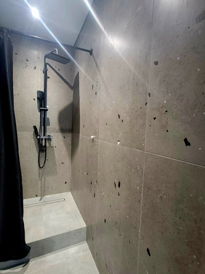 Продам трехкомнатную (3-комн.) квартиру, Яблочная ул, 44, Черешня с