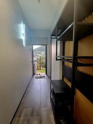 Продам трехкомнатную (3-комн.) квартиру, Яблочная ул, 44, Черешня с