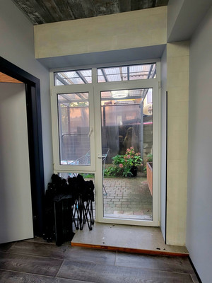 Продам трехкомнатную (3-комн.) квартиру, Яблочная ул, 44, Черешня с