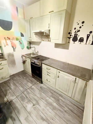 Продам однокомнатную (1-комн.) квартиру, Текстильная ул, 10, Володарского п