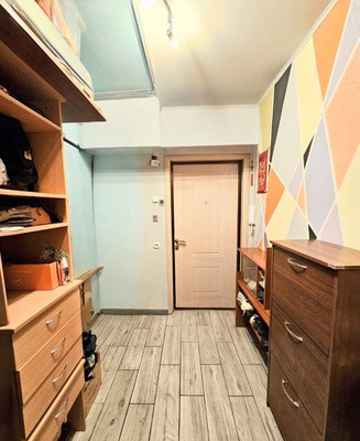 Продам однокомнатную (1-комн.) квартиру, Текстильная ул, 10, Володарского п