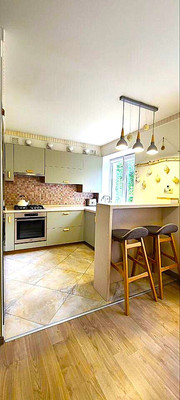 Продам двухкомнатную (2-комн.) квартиру, Г.Димитрова ул, 10, Калининград г