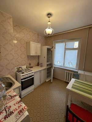 Продам двухкомнатную (2-комн.) квартиру, 1 Конной Армии ул, 74, Симферополь г