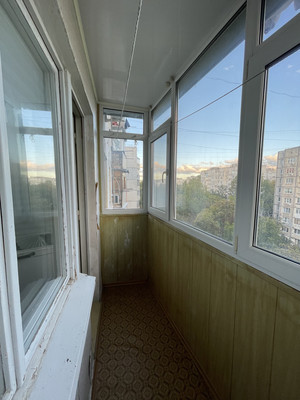 Продам двухкомнатную (2-комн.) квартиру, 1 Конной Армии ул, 74, Симферополь г