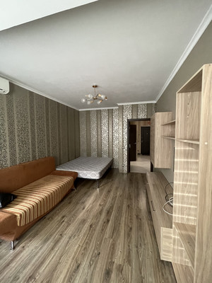 Продам однокомнатную (1-комн.) квартиру, Донская ул, 49, Симферополь г