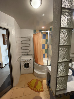 Продам двухкомнатную (2-комн.) квартиру, Ростовская ул, 17, Симферополь г