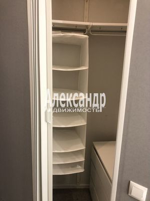 Продам двухкомнатную (2-комн.) квартиру, 5-й Предпортовый проезд, 12к1, Санкт-Петербург г