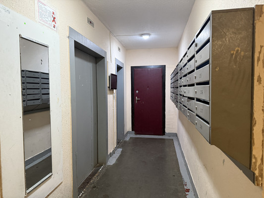 Продам однокомнатную (1-комн.) квартиру, Маршала Кожедуба ул, 14, Москва г