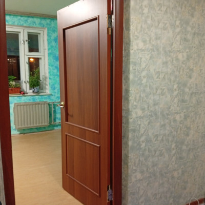 Продам трехкомнатную (3-комн.) квартиру, Стародеревенская ул, 20к2, Санкт-Петербург г