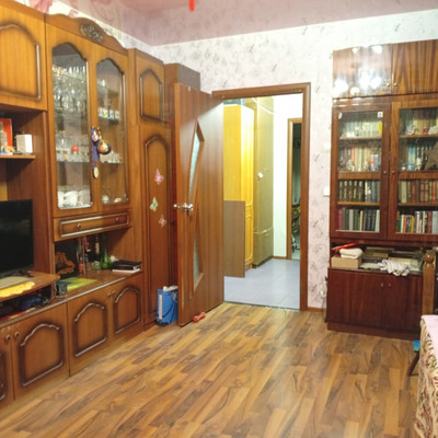 Продам трехкомнатную (3-комн.) квартиру, Стародеревенская ул, 20к2, Санкт-Петербург г