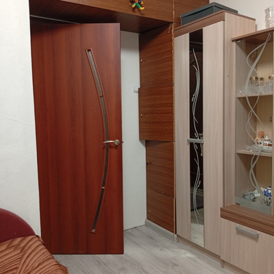 Продам трехкомнатную (3-комн.) квартиру, Стародеревенская ул, 20к2, Санкт-Петербург г