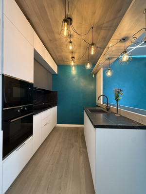 Продам трехкомнатную (3-комн.) квартиру, Братьев Весниных б-р, 2, Москва г