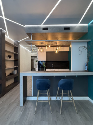 Продам трехкомнатную (3-комн.) квартиру, Братьев Весниных б-р, 2, Москва г