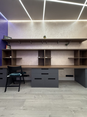 Продам трехкомнатную (3-комн.) квартиру, Братьев Весниных б-р, 2, Москва г