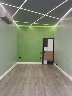 Продам трехкомнатную (3-комн.) квартиру, Братьев Весниных б-р, 2, Москва г