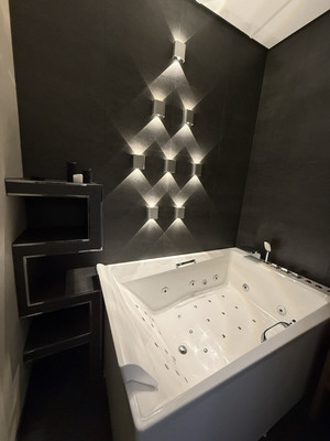 Продам трехкомнатную (3-комн.) квартиру, Братьев Весниных б-р, 2, Москва г