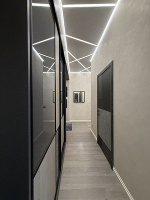 Продам трехкомнатную (3-комн.) квартиру, Братьев Весниных б-р, 2, Москва г