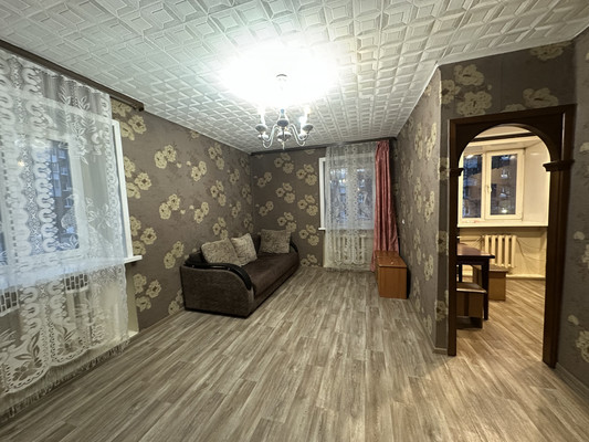 Продам однокомнатную (1-комн.) квартиру, Новаторов ул, 24-г, Иркутск г