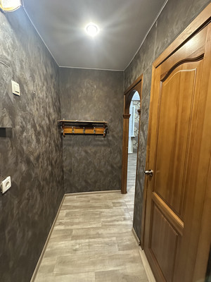 Продам однокомнатную (1-комн.) квартиру, Новаторов ул, 24-г, Иркутск г