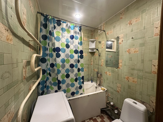 Продам однокомнатную (1-комн.) квартиру, Новаторов ул, 24-г, Иркутск г