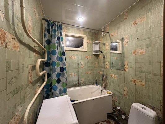 Продам однокомнатную (1-комн.) квартиру, Новаторов ул, 24-г, Иркутск г