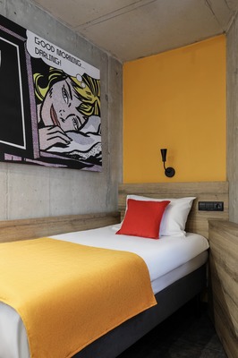 Сдам однокомнатную (1-комн.) квартиру, Орджоникидзе ул, 44Ак1, Санкт-Петербург г