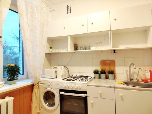 Продам двухкомнатную (2-комн.) квартиру, Шевлякова ул, 7, Люберцы г