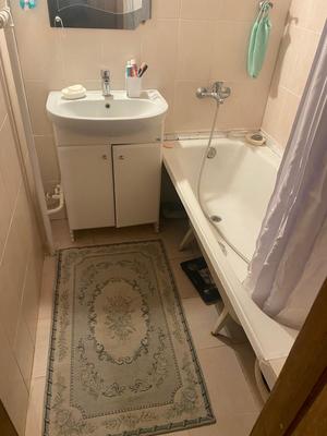 Продам двухкомнатную (2-комн.) квартиру, Университетский пр-кт, 23 к 3, Москва г