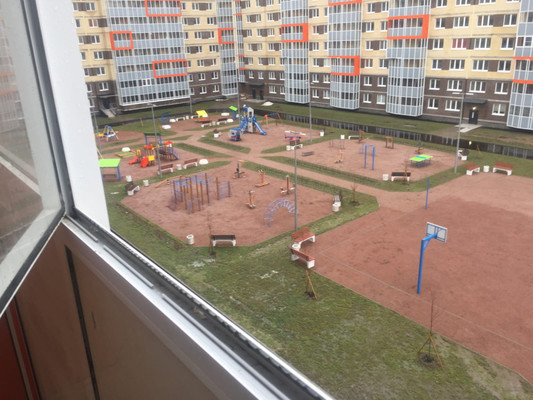 Продам однокомнатную (1-комн.) квартиру, Воронцовский б-р, 9к2, Бугры п