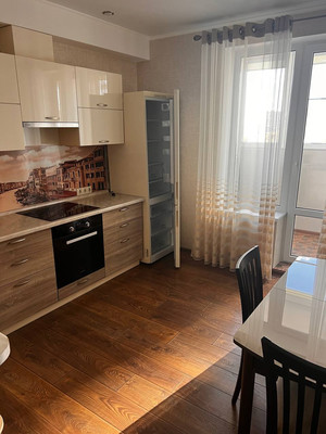 Сдам однокомнатную (1-комн.) квартиру, Бородинская ул, 137/1, Краснодар г