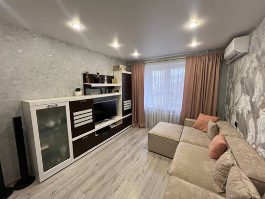 Продам двухкомнатную (2-комн.) квартиру, Пушкина ул, 101, Ступино г